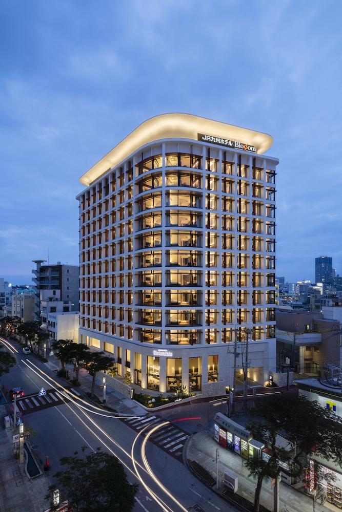 Jr Kyushu Hotel Blossom Naha Buitenkant foto